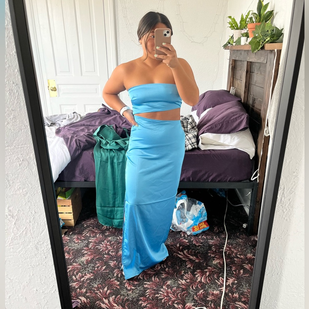 BLUE MAXI FORMAL DRESS